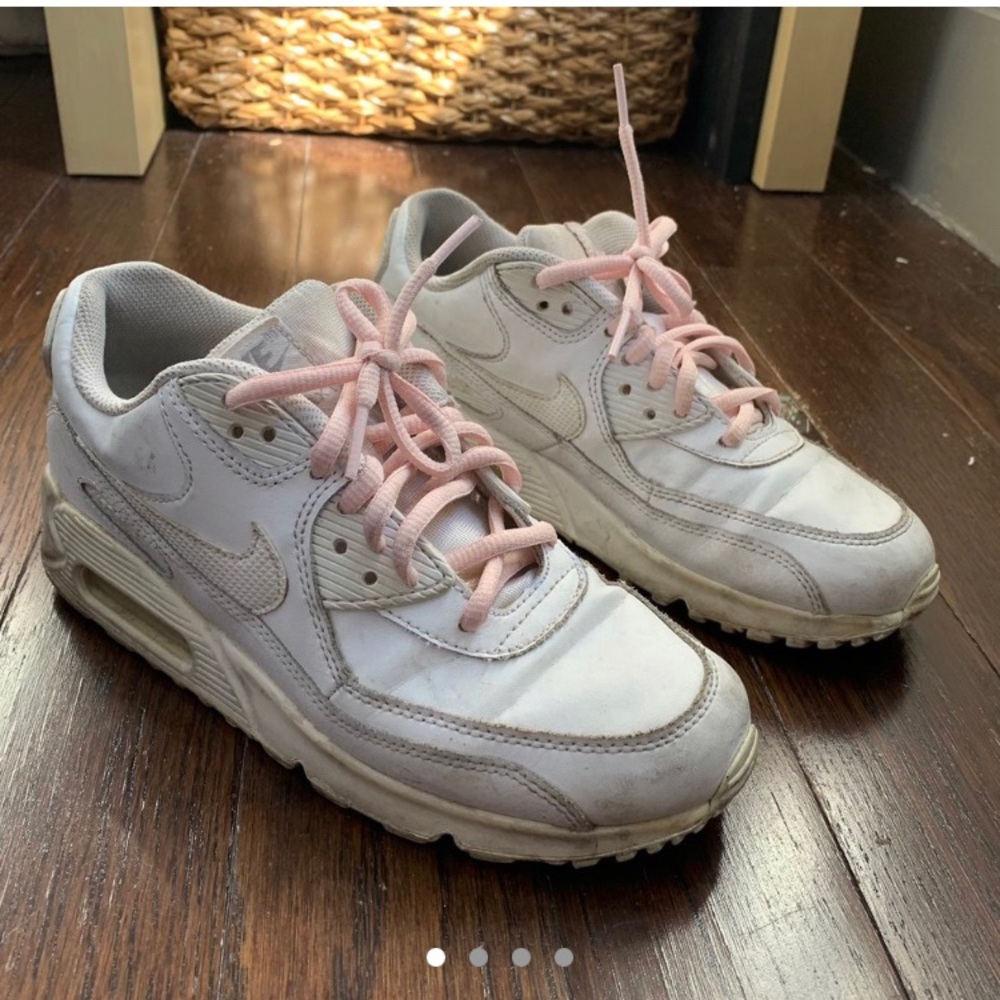 vintage nike air max white sneakers women’s 7.5